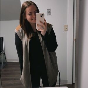 Meet your Posher, Madison